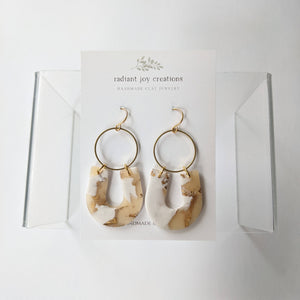 U's / Gold Marble