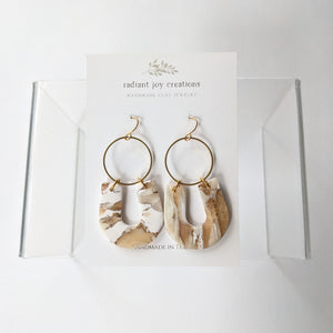 U's / Gold Marble