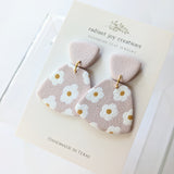 Evelyn / Retro Daisies