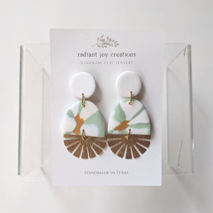 Sunburst Dangles / Groovy Flowers
