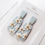 Taylor / Daisies